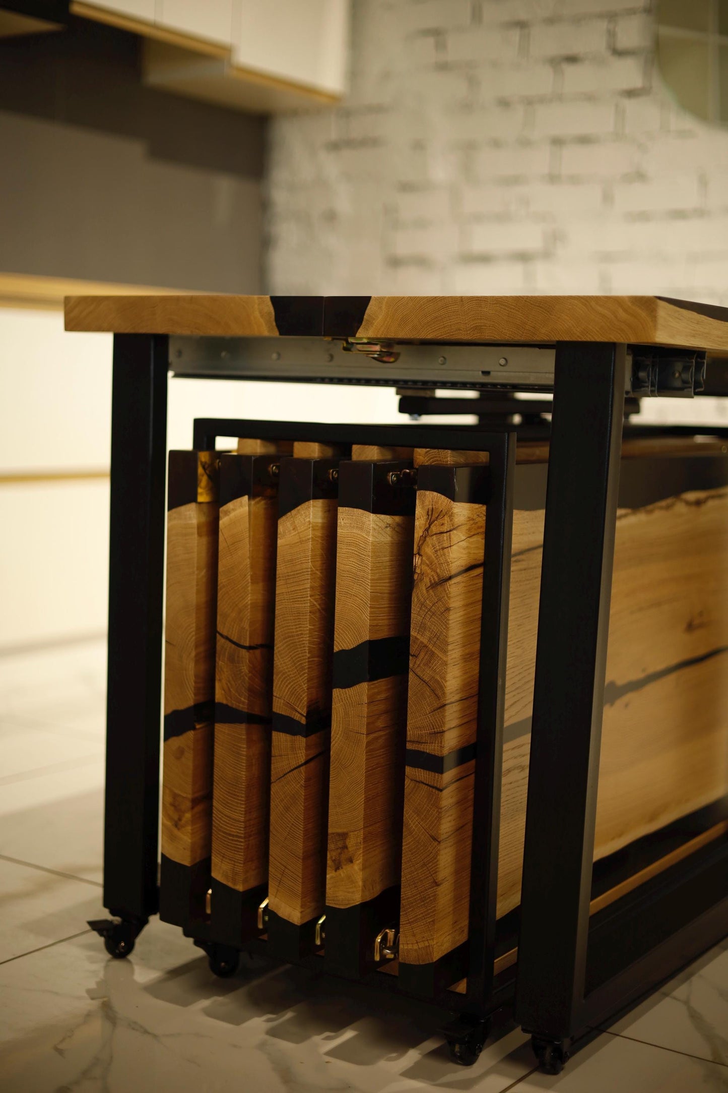 Extendable Oak Epoxy Dining Table – Custom Solid Wood Expandable Kitchen Table