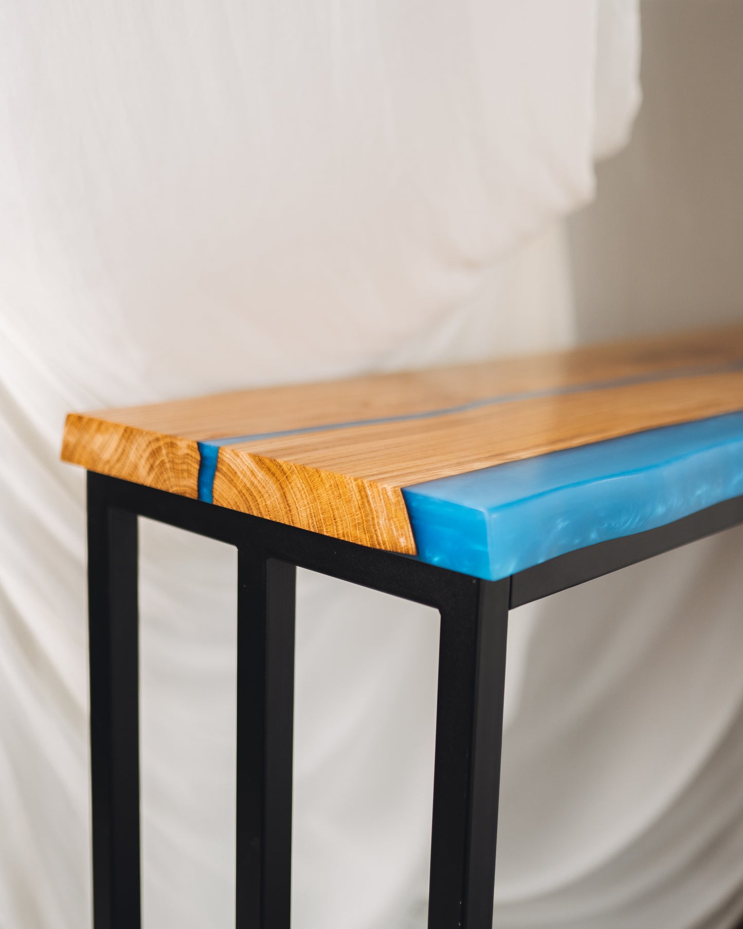 Bar table live-edge detail and semi-matte lacquer finish